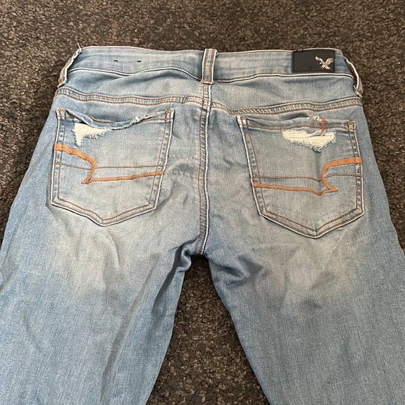 American Eagle Stretchy Jegging Jeans - Picture 2 of 8
